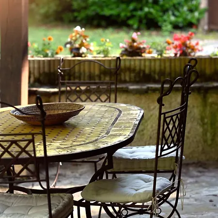 La Maison De L'ecrivain *