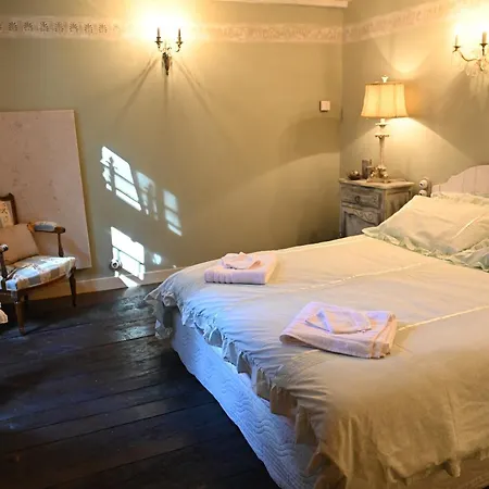 La Maison De L'ecrivain *