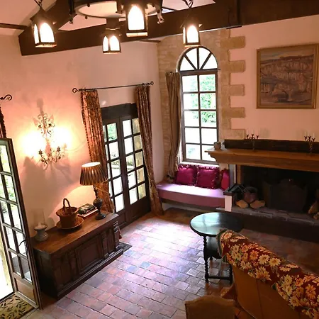 La Maison De L'ecrivain *